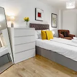 Lovelly 1 Bedroom Apartment In Gloucester Road